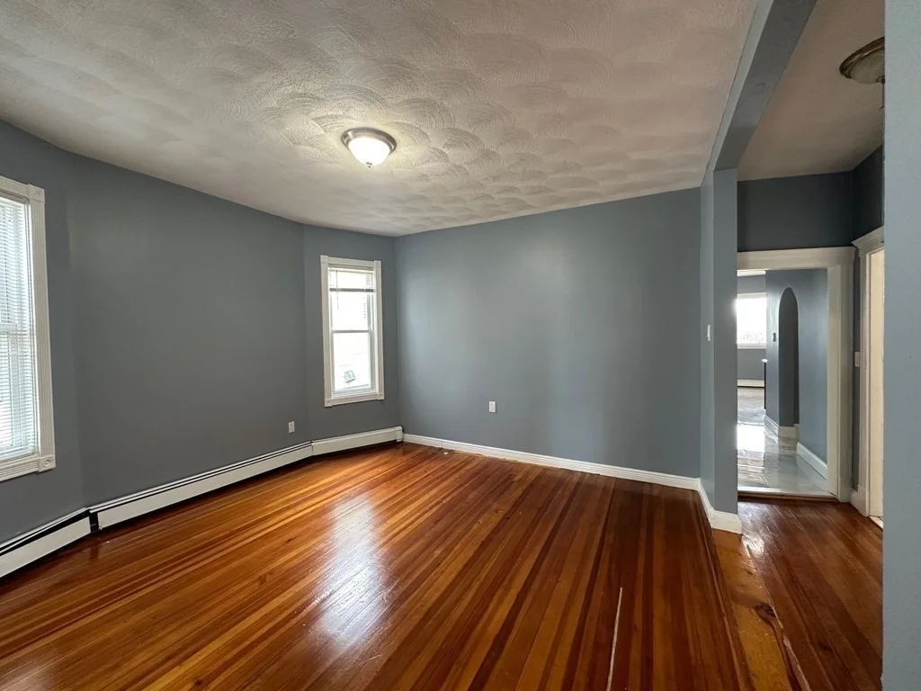 4 bed, 1 bath apartment for rent at 77 Bellingham St Unit 2, Chelsea — photo 16 of 21