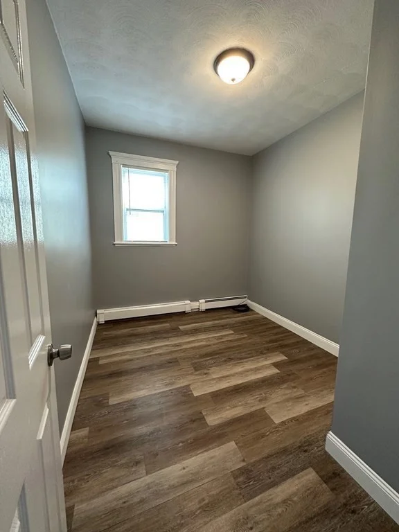 4 bed, 1 bath apartment for rent at 77 Bellingham St Unit 2, Chelsea — photo 17 of 21