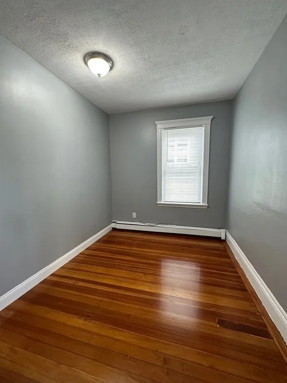 4 bed, 1 bath apartment for rent at 77 Bellingham St Unit 2, Chelsea — photo 19 of 21