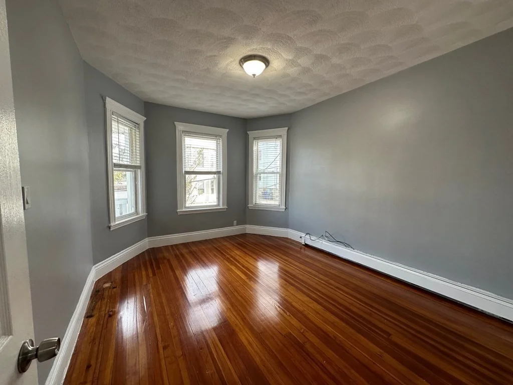 4 bed, 1 bath apartment for rent at 77 Bellingham St Unit 2, Chelsea — photo 15 of 21