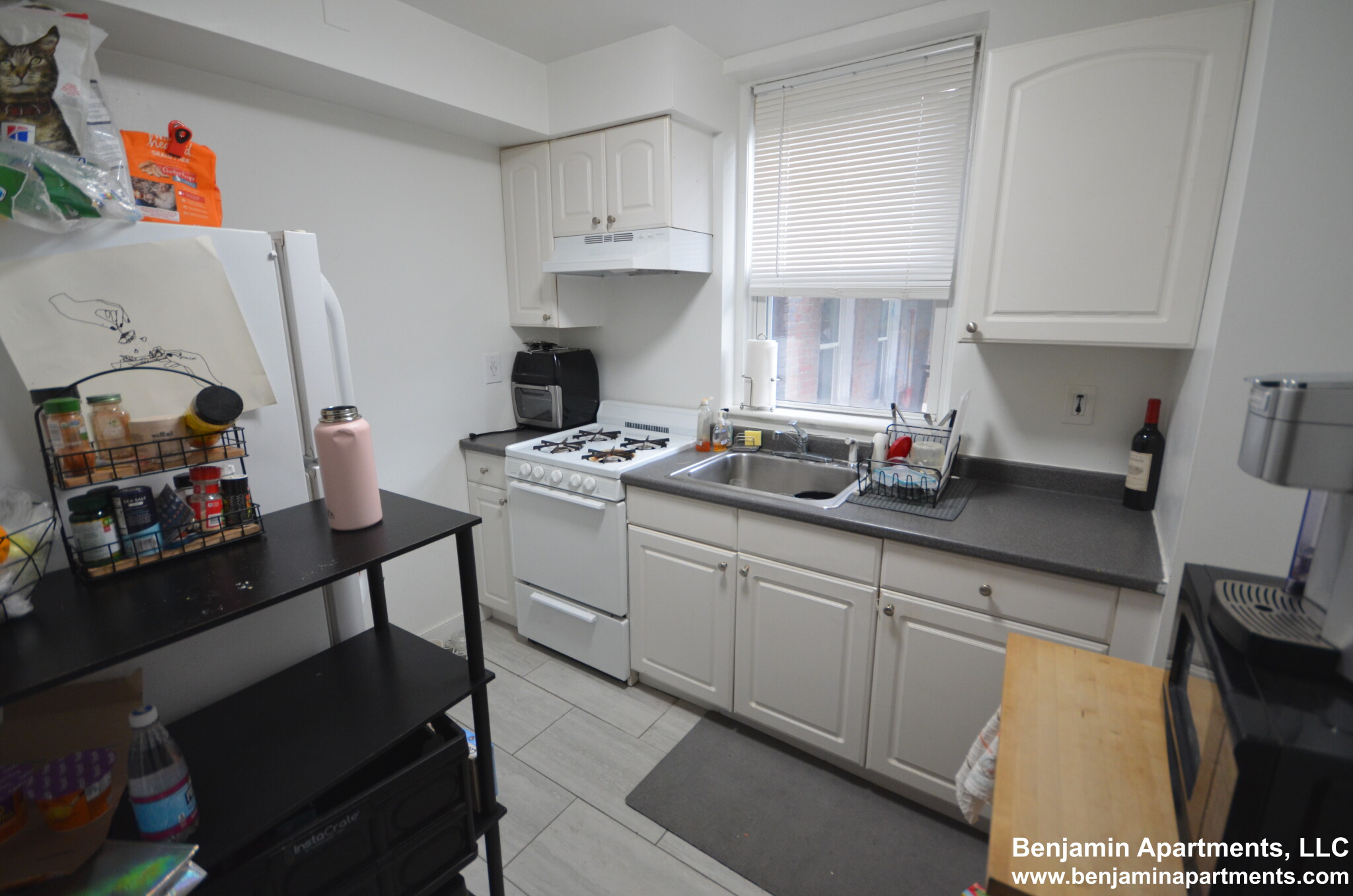 2 bed, 1 bath apartment for rent at 77 Brighton Ave Unit 4O, Allston — photo 2 of 5