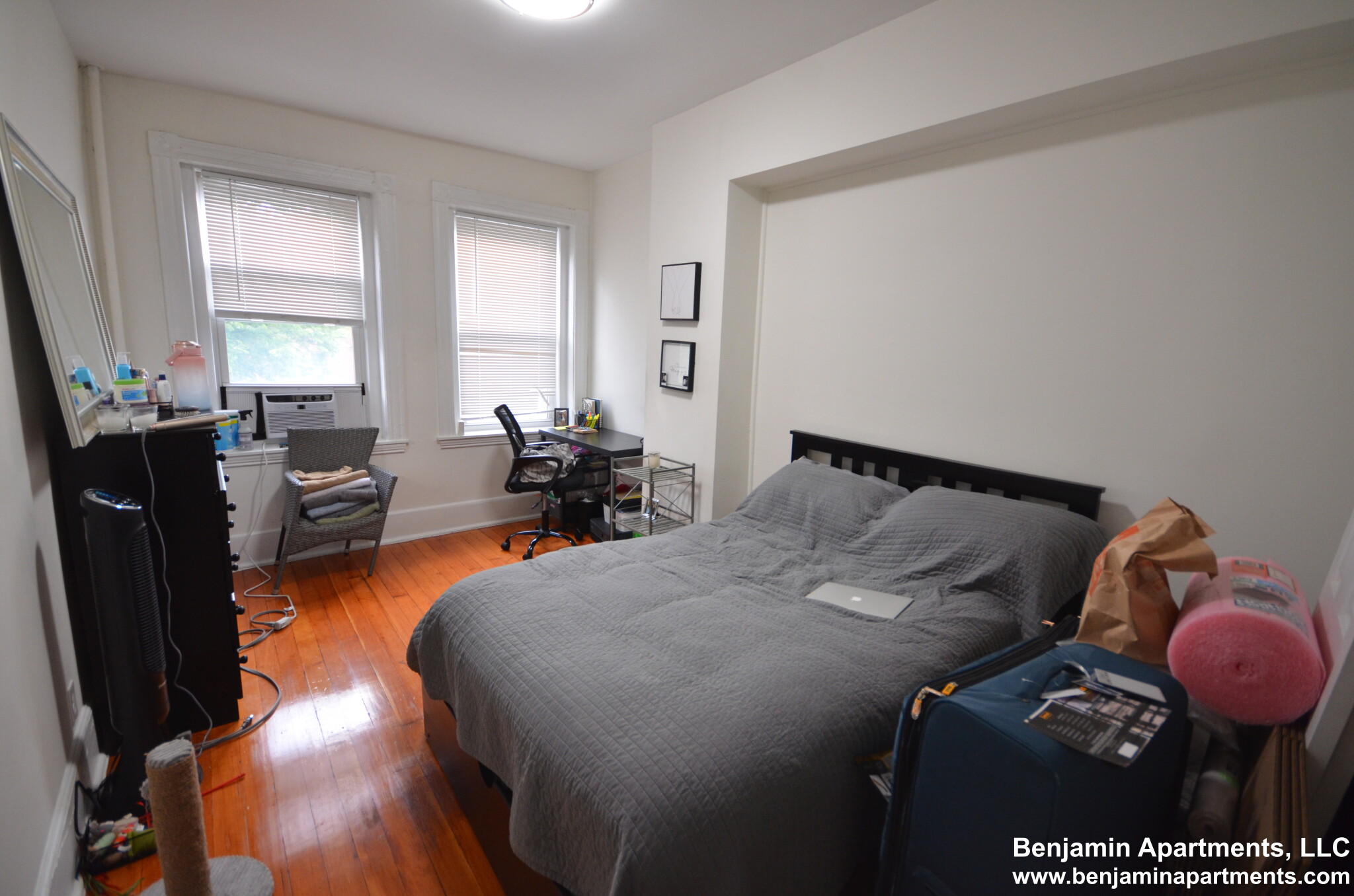 2 bed, 1 bath apartment for rent at 77 Brighton Ave Unit 4O, Allston