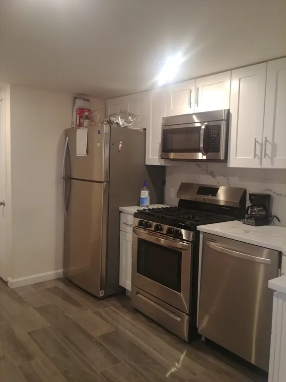 1 bed, 1 bath apartment for rent at 77 Bristow St Unit 1, Saugus — photo 2 of 9