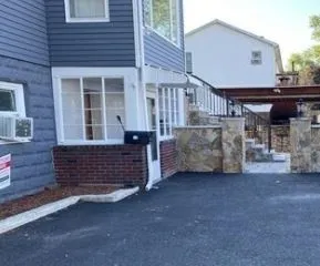 1 bed, 1 bath apartment for rent at 77 Bristow St Unit 1, Saugus — photo 1 of 9