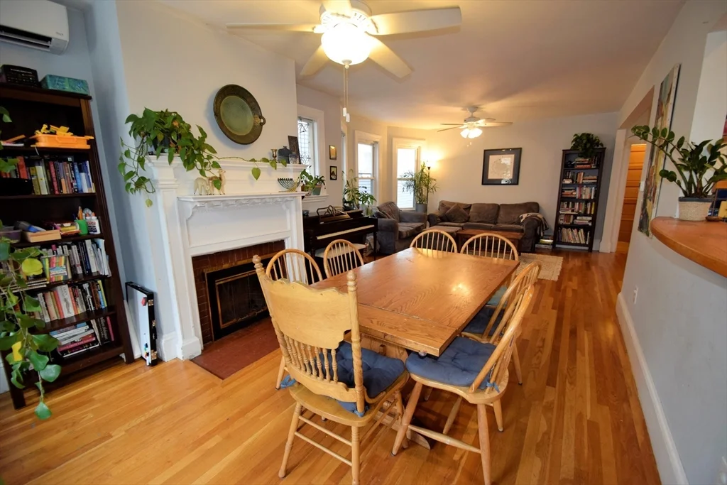3 bed, 1 bath apartment for rent at 77 Brook Unit 2, Brookline — photo 4 of 16