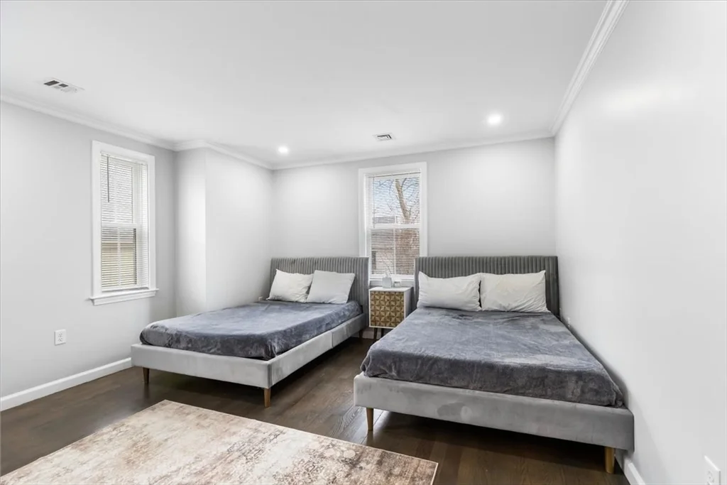 3 bed, 1 bath apartment for rent at 77 Cedar, Roxbury — photo 19 of 25