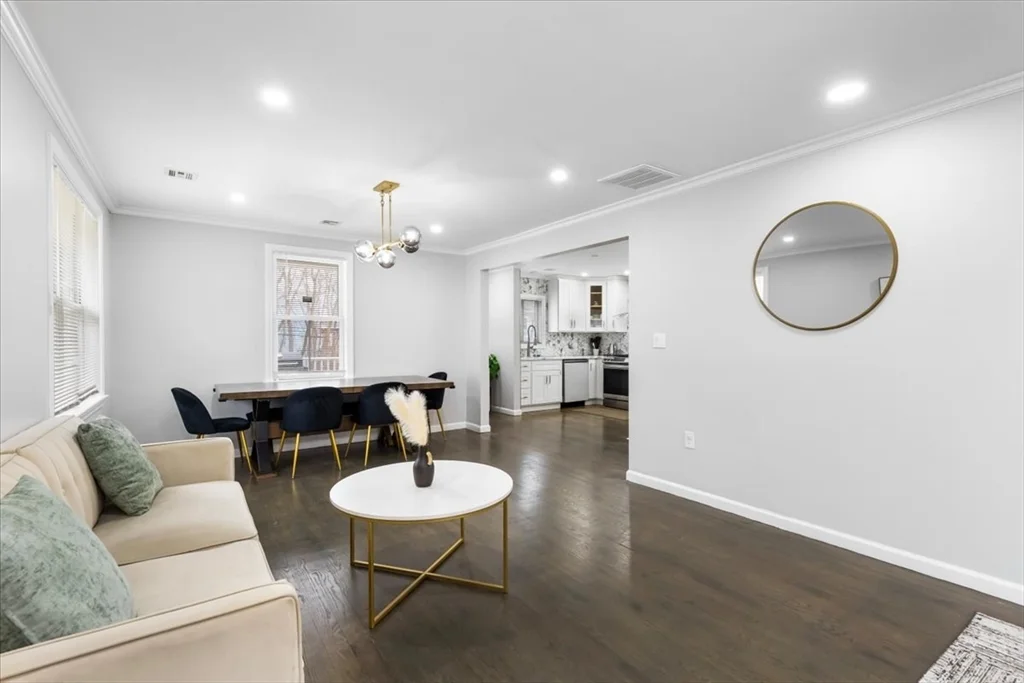 3 bed, 1 bath apartment for rent at 77 Cedar, Roxbury — photo 7 of 25