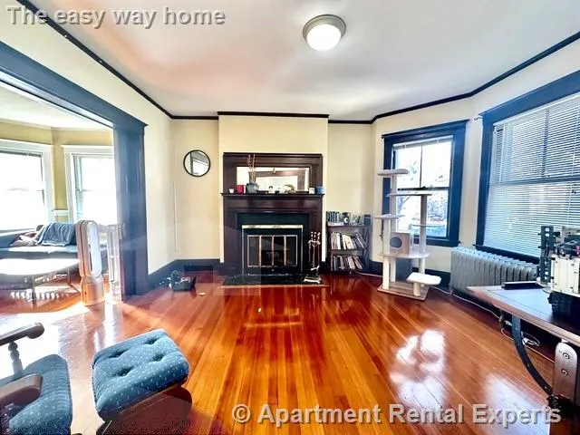 3 bed, 1 bath apartment for rent at 77 College Ave Unit 1, Davis Square — photo 3 of 8