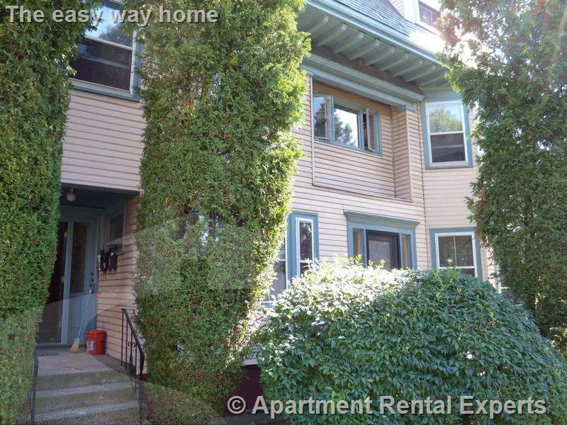 3 bed, 1 bath apartment for rent at 77 College Ave Unit 1, Davis Square — photo 8 of 8