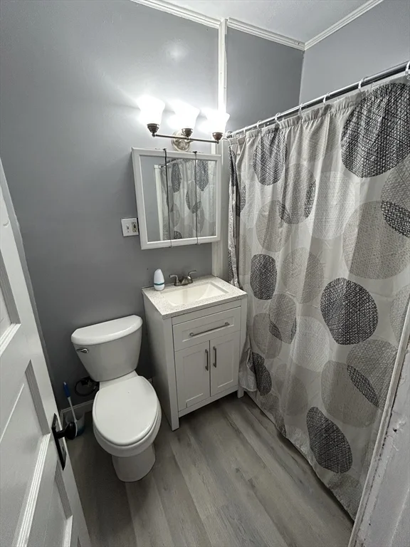 3 bed, 1 bath apartment for rent at 77 Coombs St Unit 3, Southbridge — photo 14 of 15