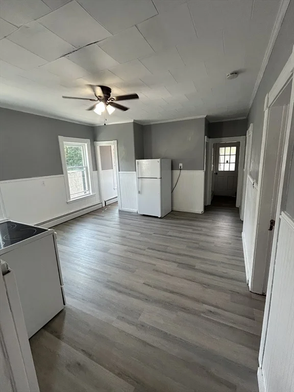 3 bed, 1 bath apartment for rent at 77 Coombs St Unit 3, Southbridge — photo 12 of 15