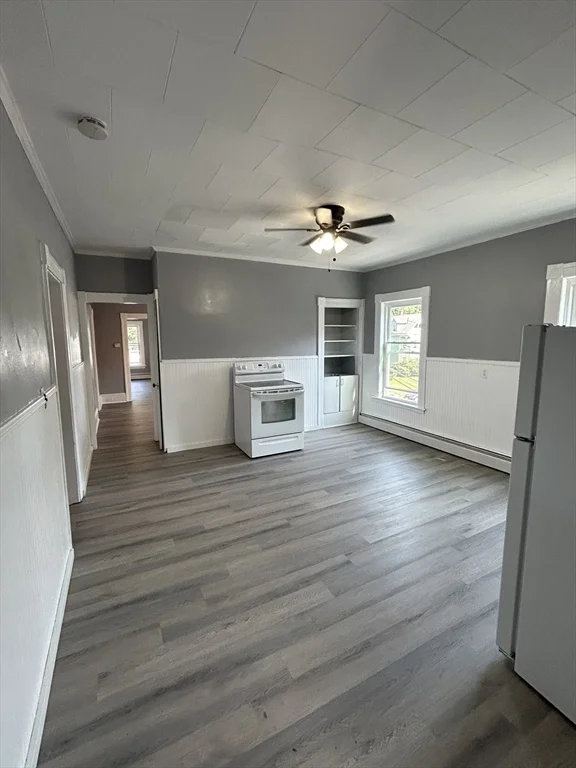3 bed, 1 bath apartment for rent at 77 Coombs St Unit 3, Southbridge — photo 13 of 15