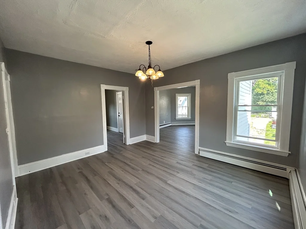 3 bed, 1 bath apartment for rent at 77 Coombs St Unit 3, Southbridge — photo 5 of 15