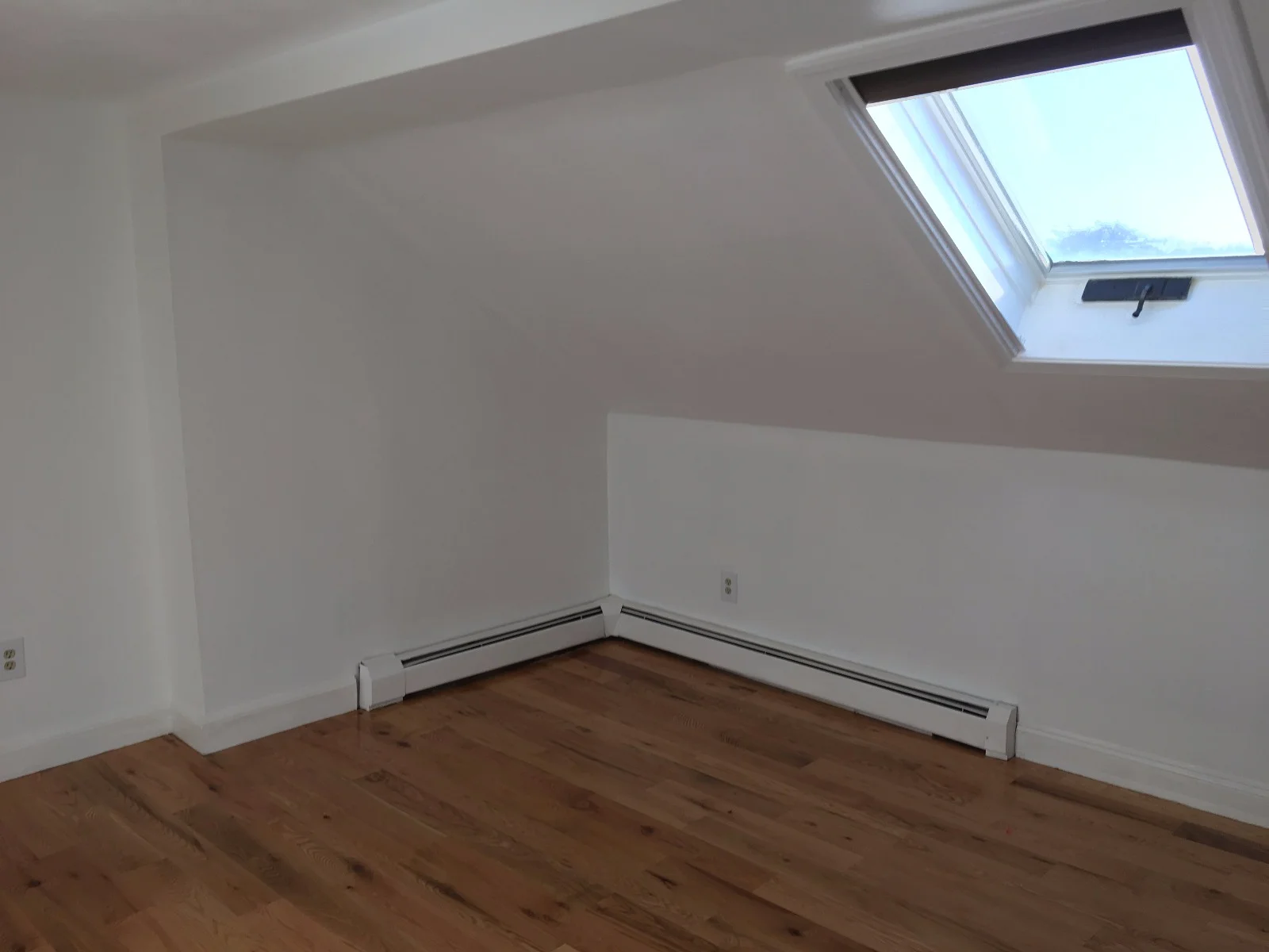 3 bed, 1 bath apartment for rent at 77 Division St Unit 3, Chelsea — photo 9 of 10
