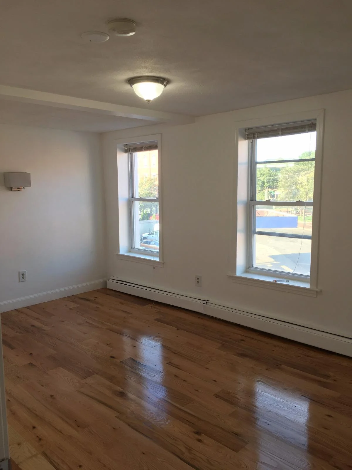 3 bed, 1 bath apartment for rent at 77 Division St Unit 3, Chelsea — photo 4 of 10