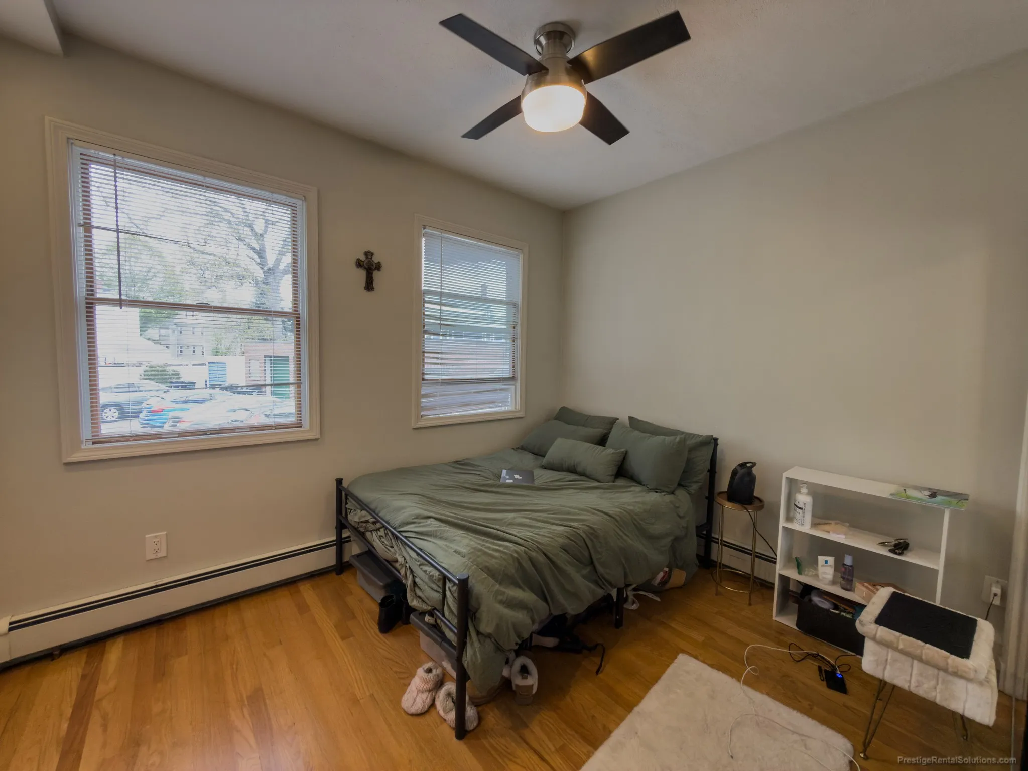 3 bed, 1 bath apartment for rent at 77 Easton St Unit 1, Allston — photo 12 of 18