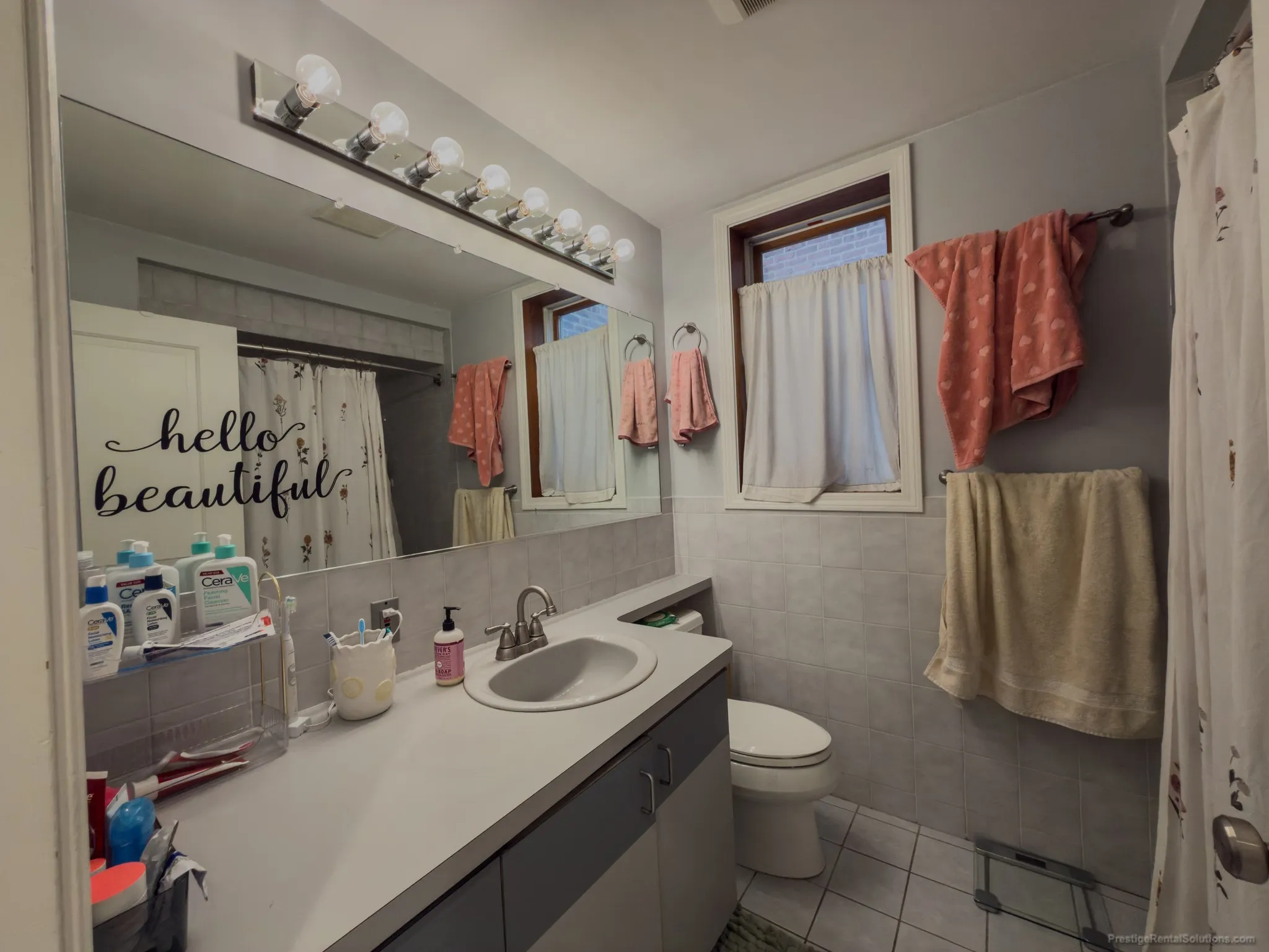 3 bed, 1 bath apartment for rent at 77 Easton St Unit 1, Allston — photo 14 of 18