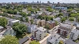 3 bed, 1 bath apartment for rent at 77 Easton Unit 2, Allston — photo 5 of 7