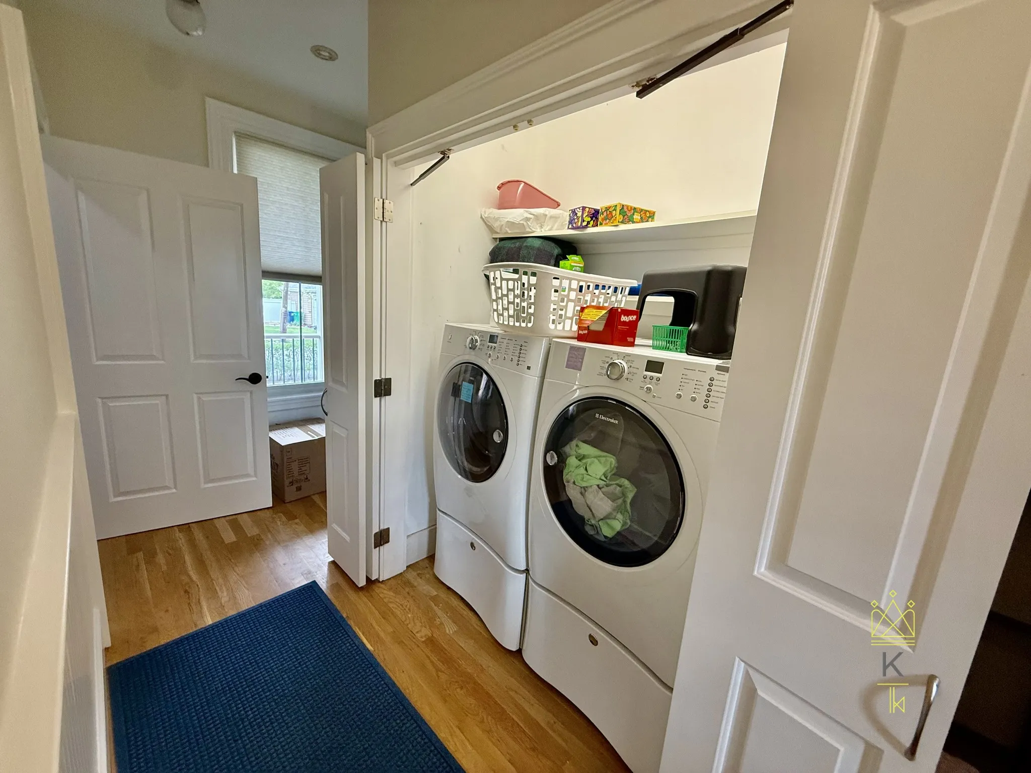 2 bed, 1 bath apartment for rent at 77 Fair Oaks Ave Unit 1, Nonantum — photo 9 of 13