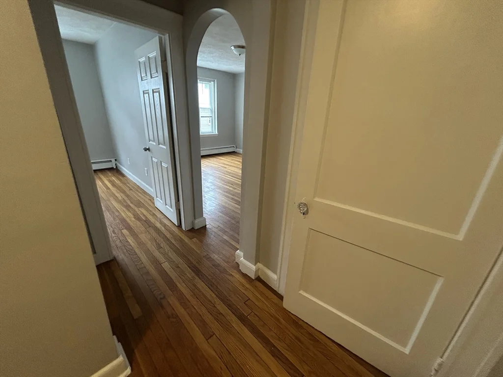 1 bed, 1 bath apartment for rent at 77 Green St Unit 3, Lynn — photo 5 of 10