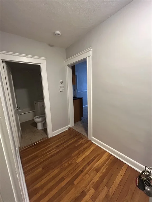 1 bed, 1 bath apartment for rent at 77 Green St Unit 3, Lynn — photo 4 of 10