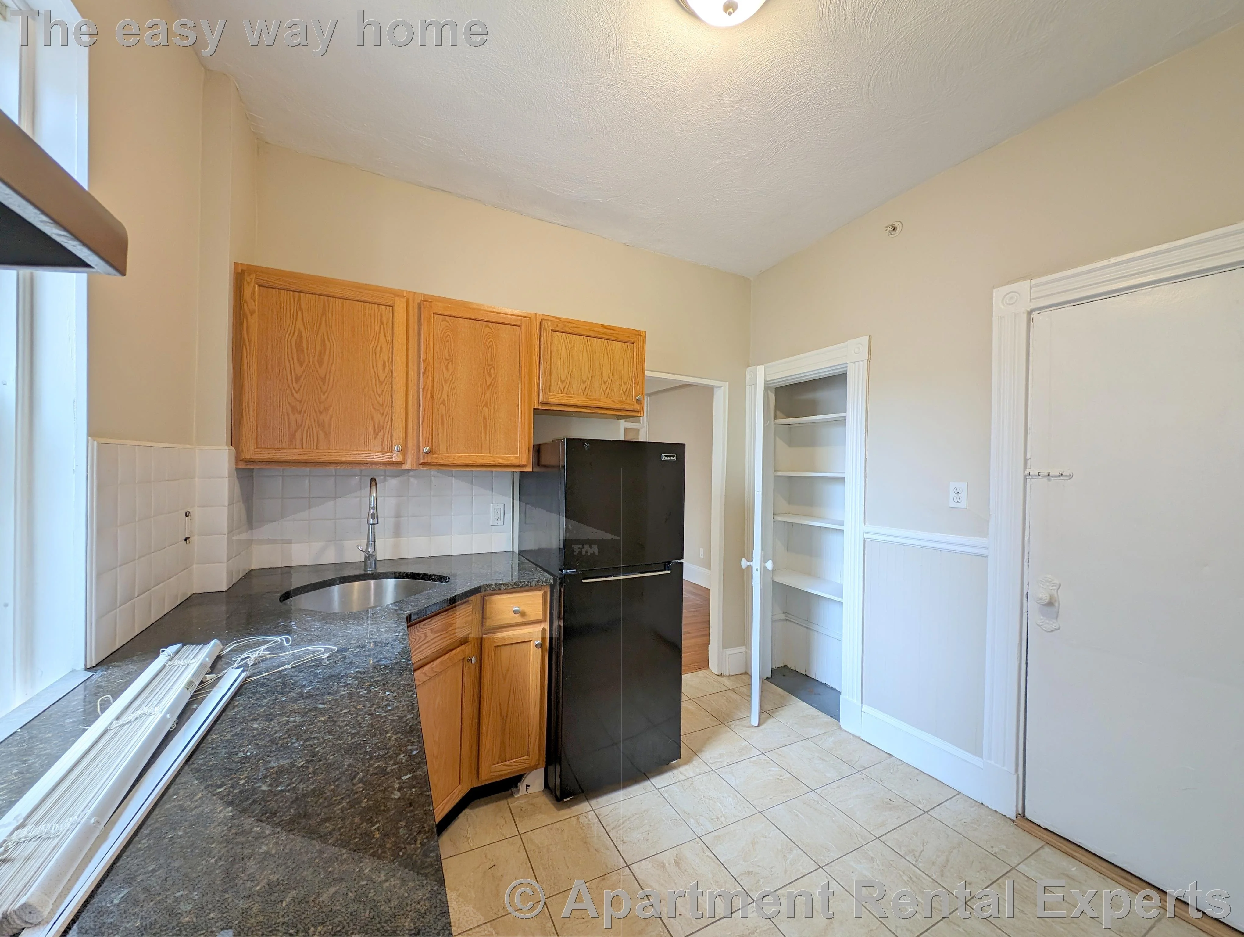 1 bed, 1 bath apartment for rent at 77 Hancock St Unit 4, Central Square — photo 2 of 10