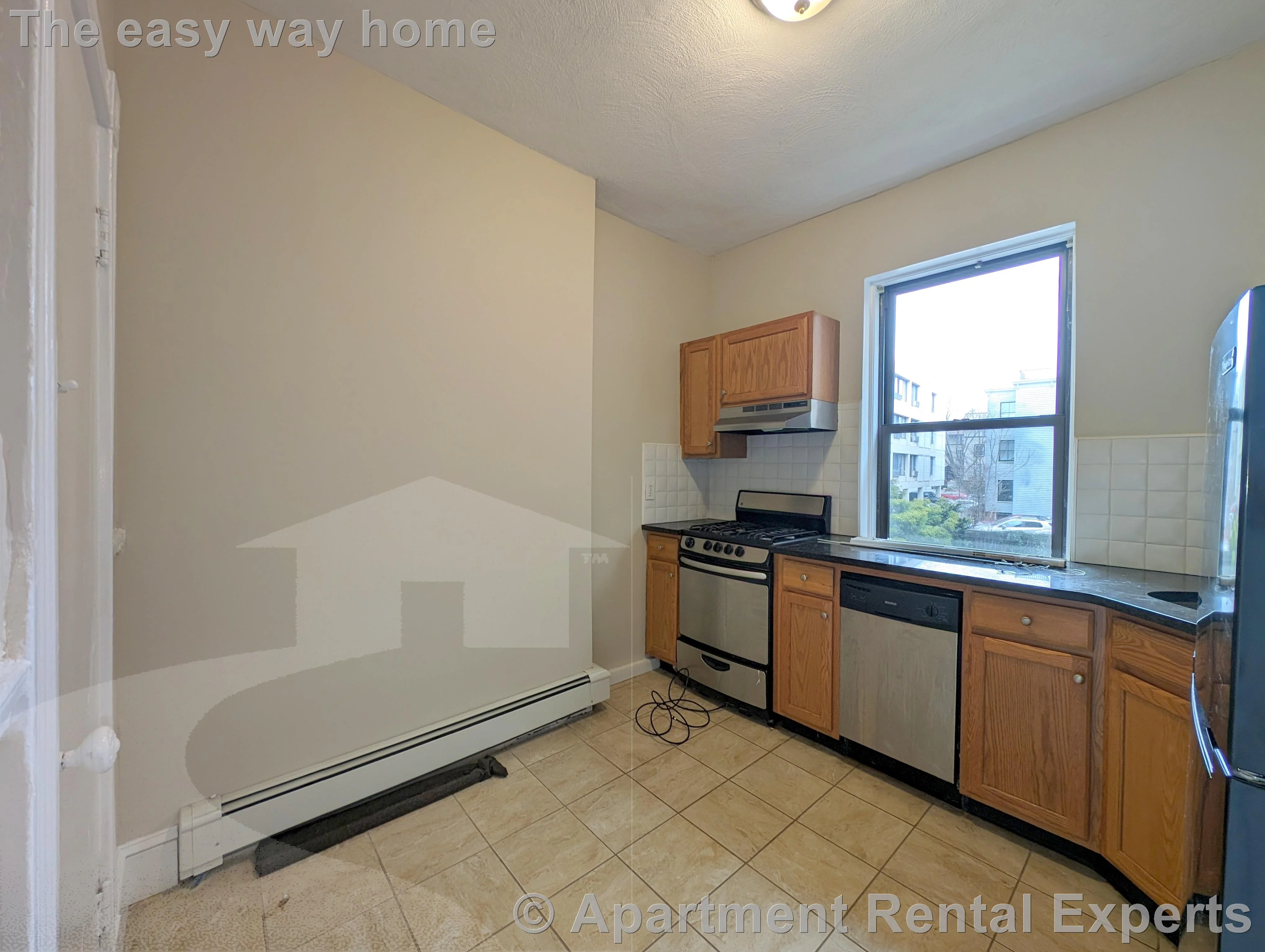 1 bed, 1 bath apartment for rent at 77 Hancock St Unit 4, Central Square — photo 3 of 10