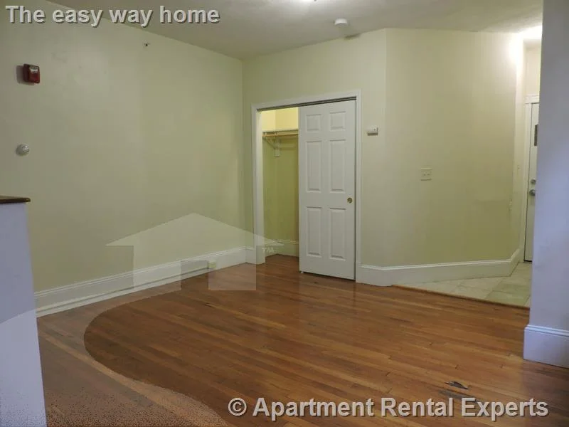 1 bed, 1 bath apartment for rent at 77 Hancock St Unit 5, Central Square — photo 3 of 8