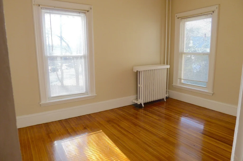 2 bed, 1 bath apartment for rent at 77 Hartford St Unit 2, Newton Highlands — photo 13 of 15
