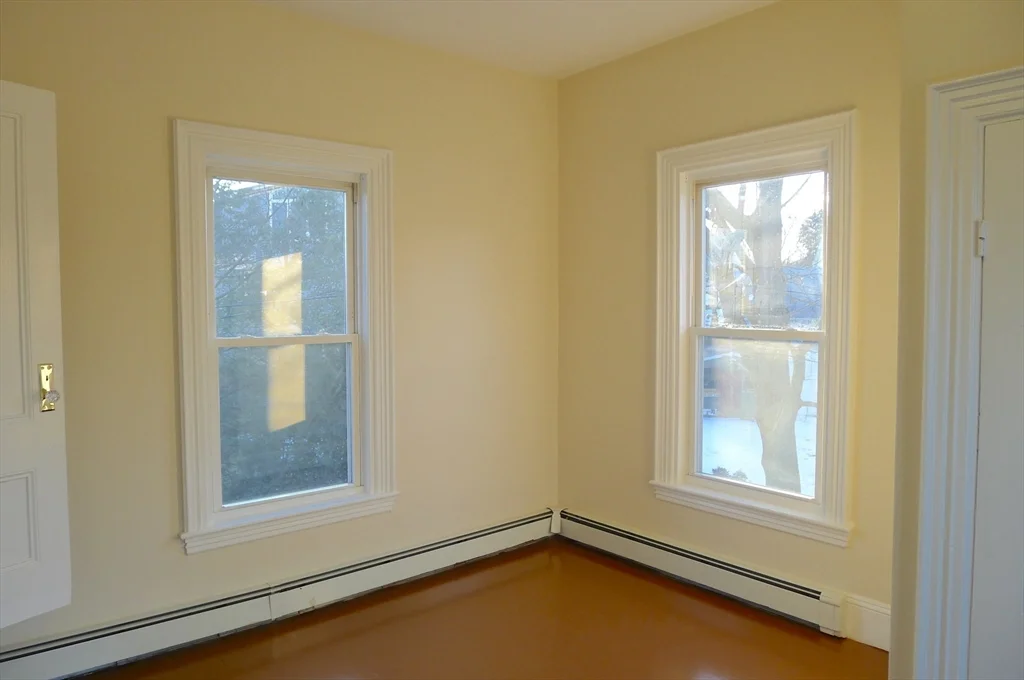 2 bed, 1 bath apartment for rent at 77 Hartford St Unit 2, Newton Highlands — photo 6 of 15