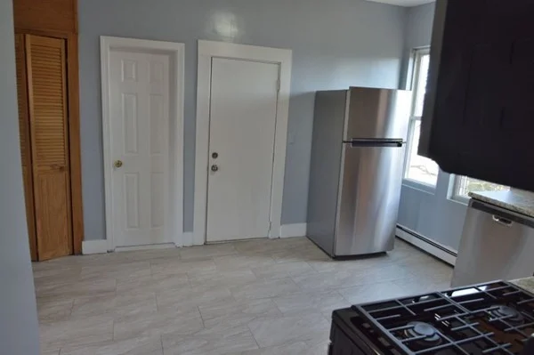 4 bed, 1 bath apartment for rent at 77 Holworthy St Unit 3, Roxbury — photo 1 of 4