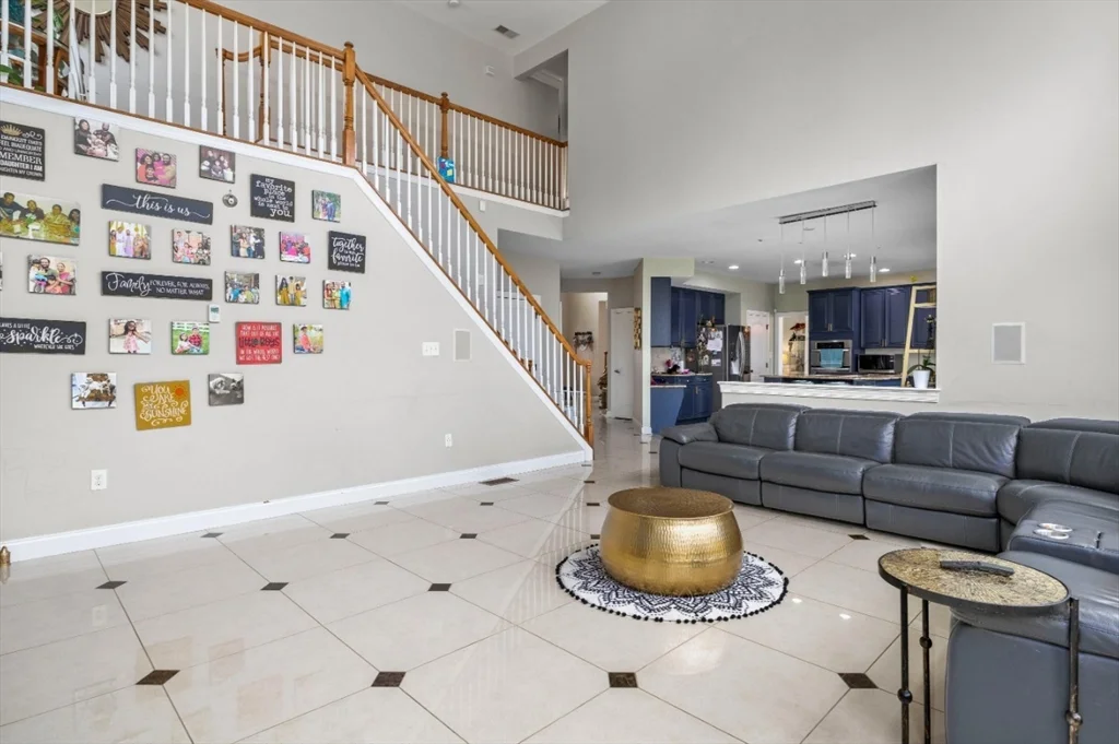 5 bed, 4+ bath apartment for rent at 77 Hound Pack Cir, Walpole — photo 13 of 42
