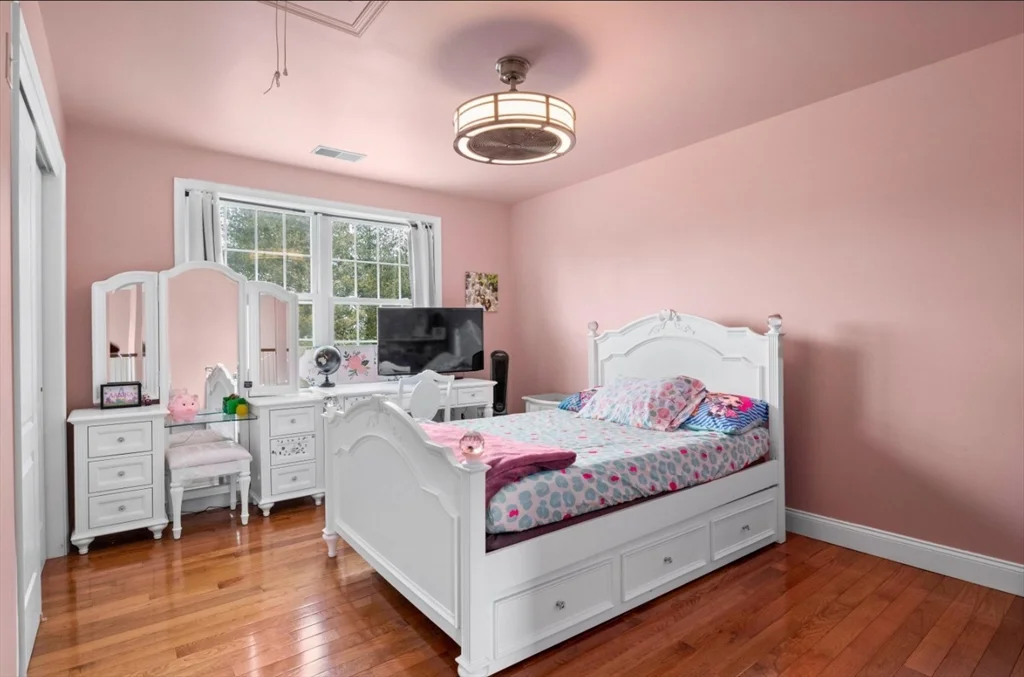 5 bed, 4+ bath apartment for rent at 77 Hound Pack Cir, Walpole — photo 23 of 42