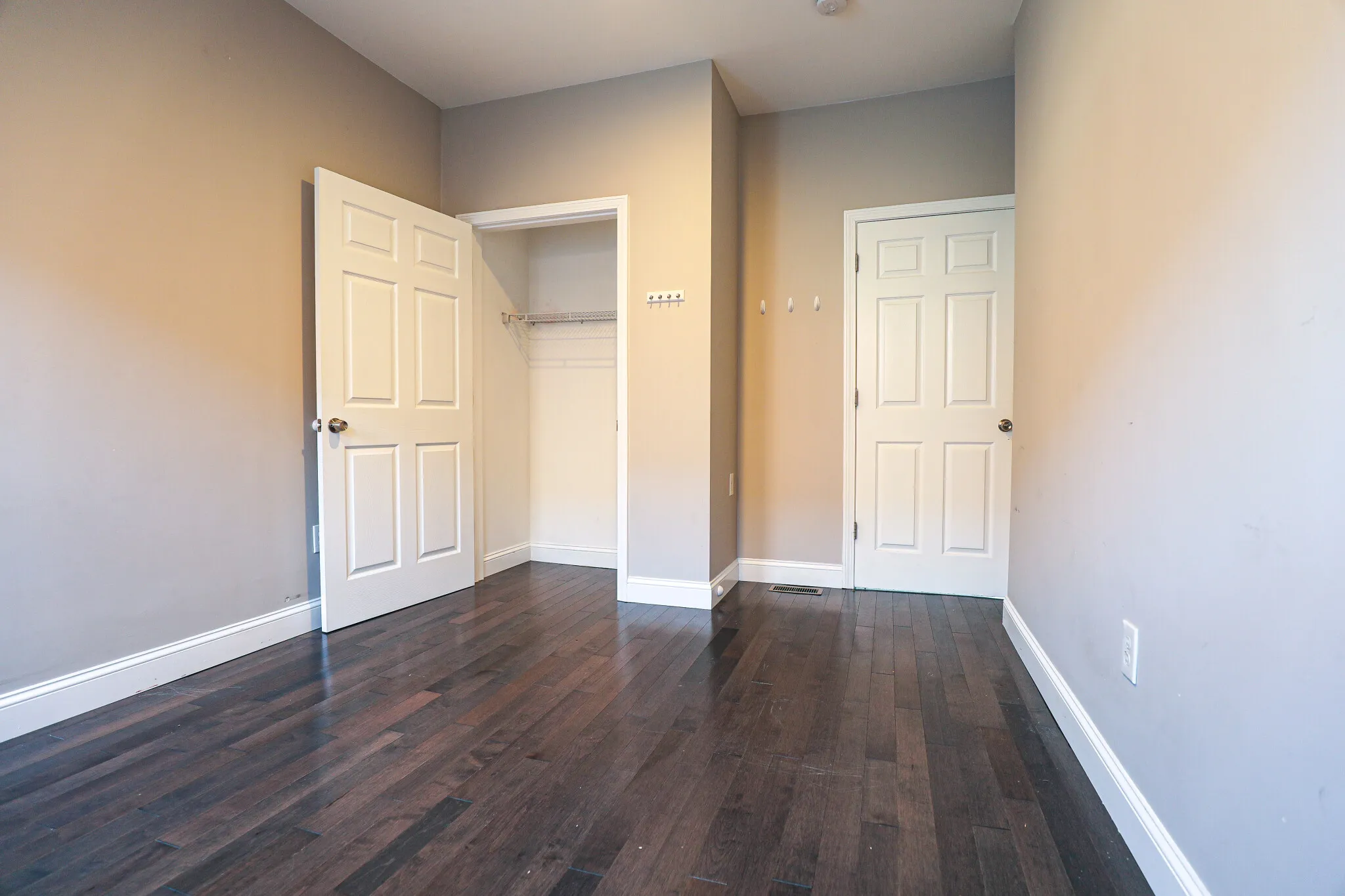 3 bed, 1.5 bath apartment for rent at 77 Linden St Unit 1, Brighton — photo 9 of 11