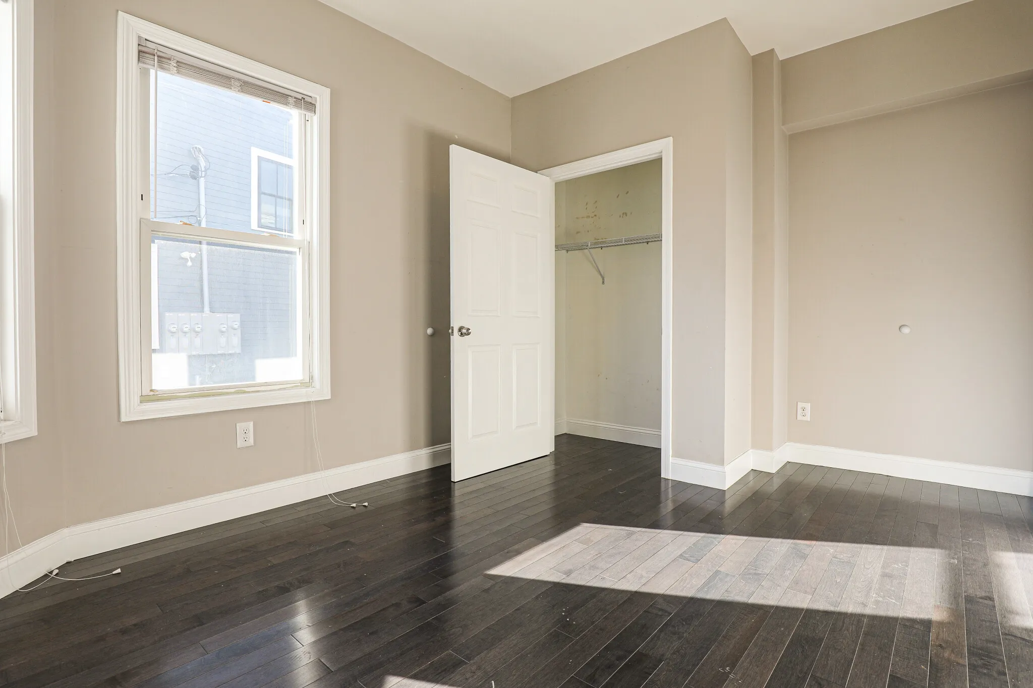 3 bed, 1.5 bath apartment for rent at 77 Linden St Unit 1, Brighton — photo 6 of 11