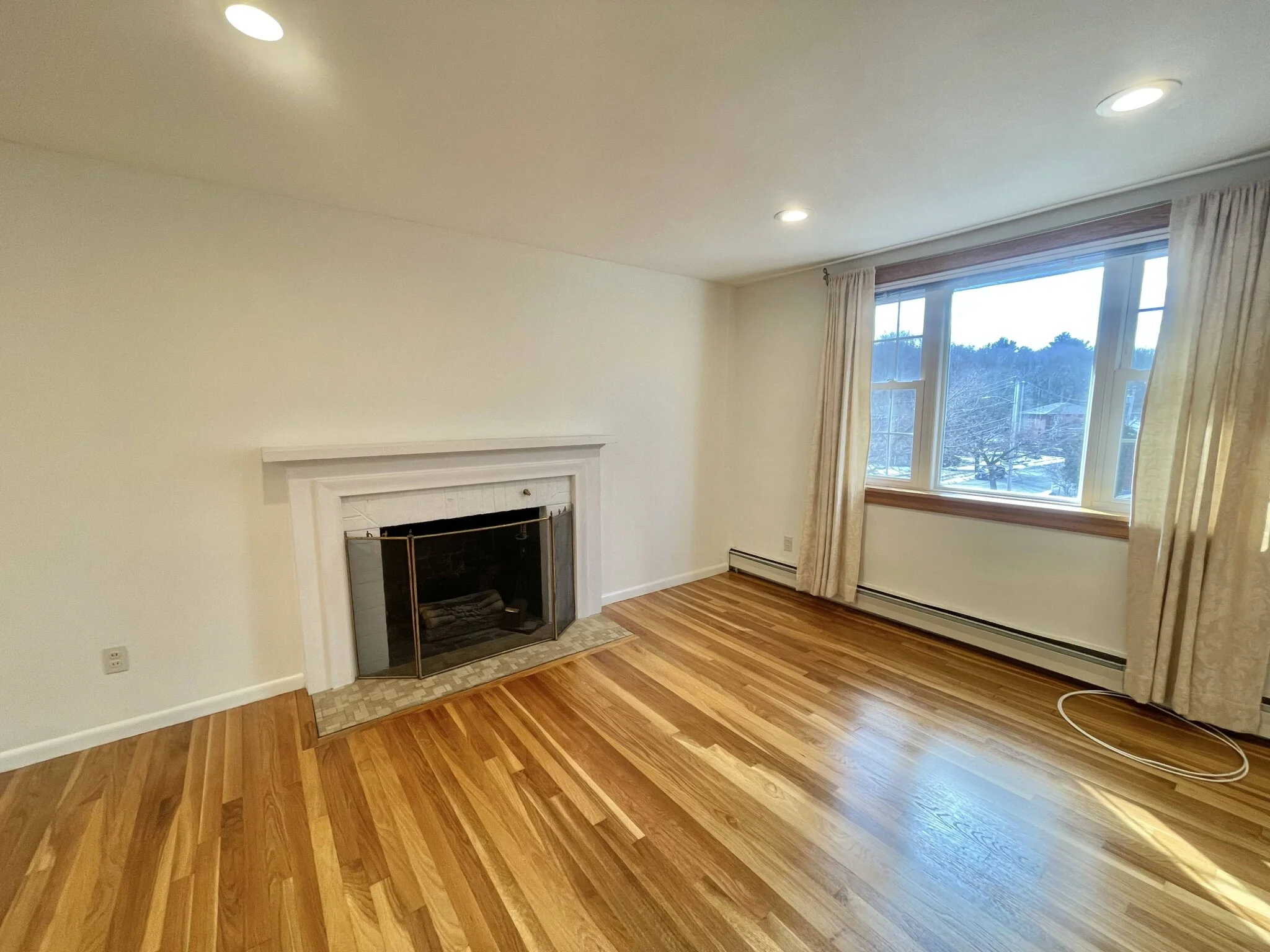 2 bed, 2 bath apartment for rent at 77 Louise Unit 2, Chestnut Hill — photo 3 of 24