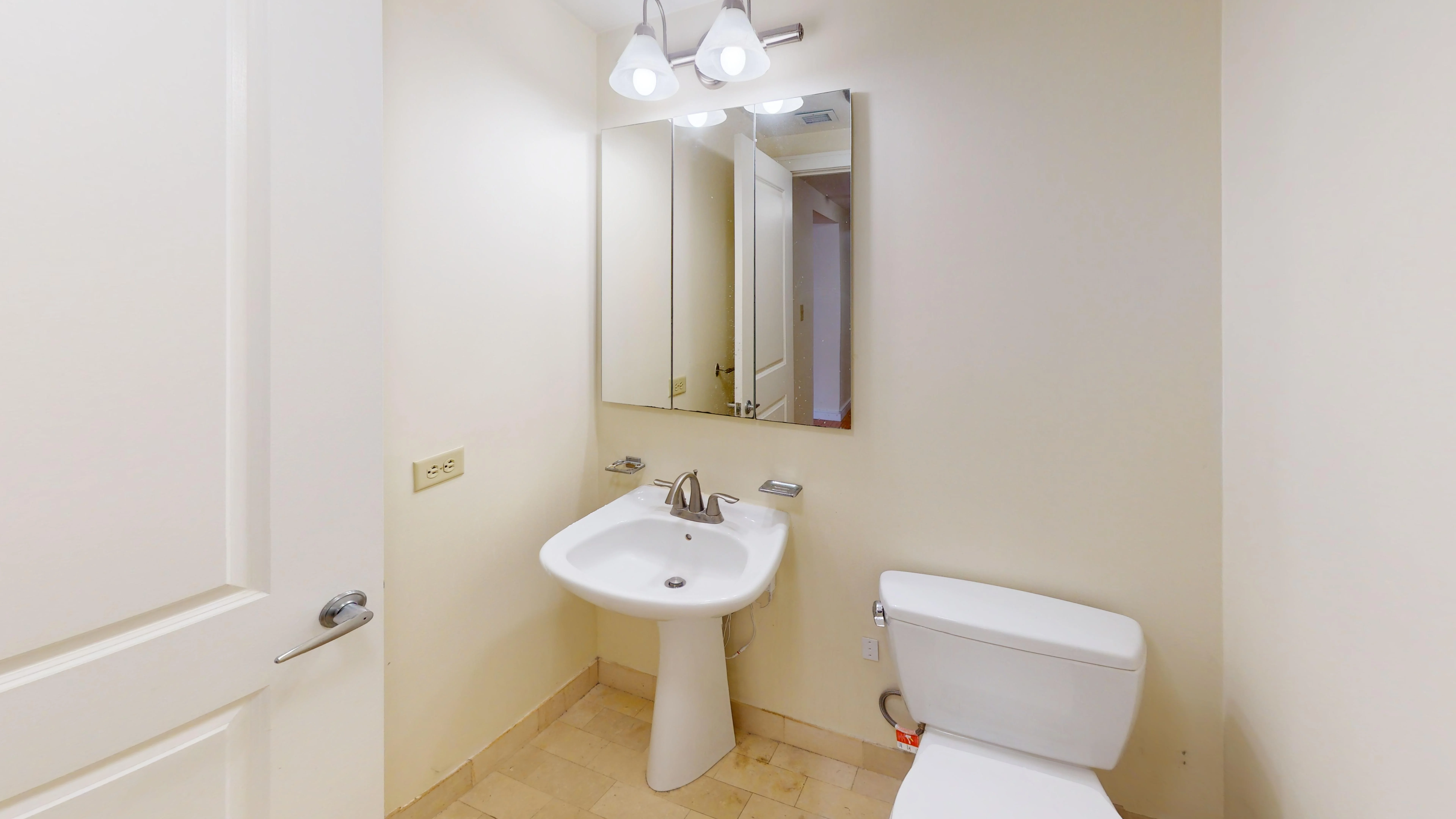 2 bed, 1.5 bath apartment for rent at 77 Marion St Unit 301, Coolidge Corner — photo 2 of 13