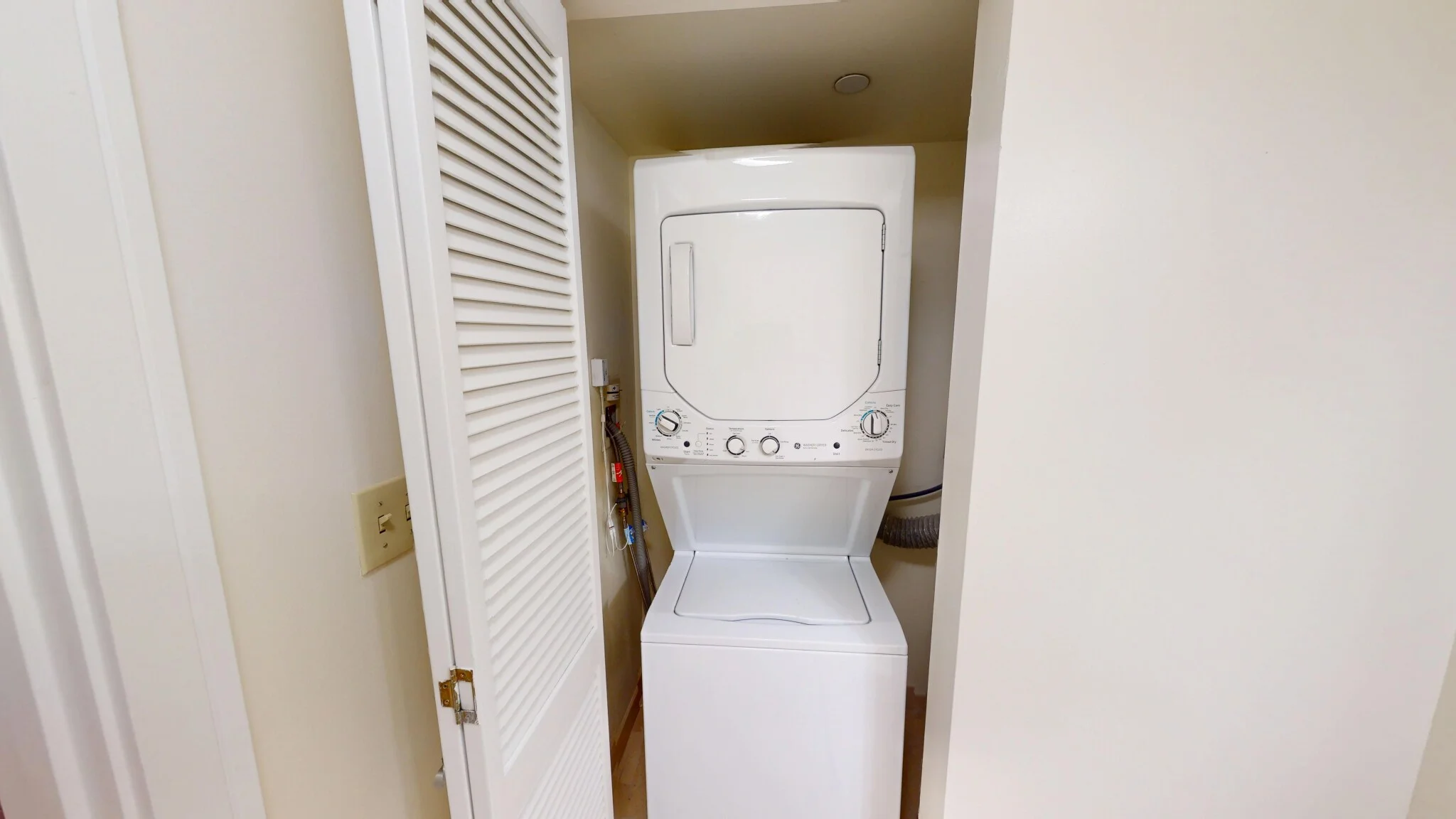 2 bed, 1.5 bath apartment for rent at 77 Marion St Unit 310, Coolidge Corner — photo 5 of 16