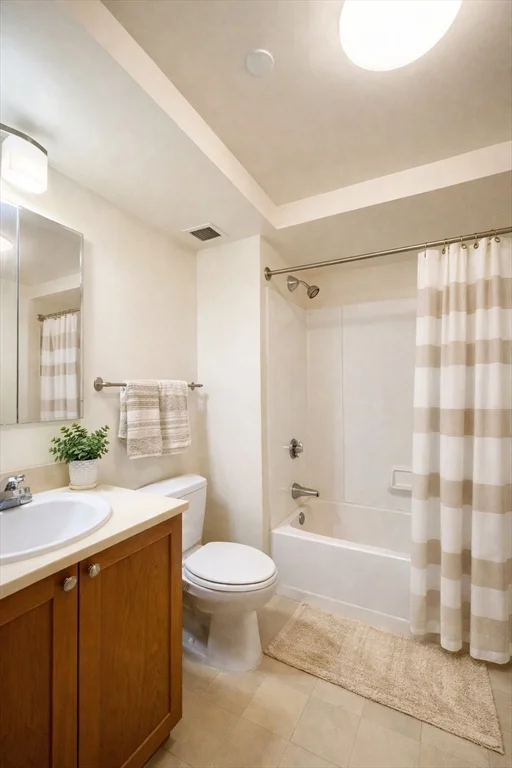 2 bed, 1 bath apartment for rent at 77 Marion Unit 201, Coolidge Corner — photo 5 of 6
