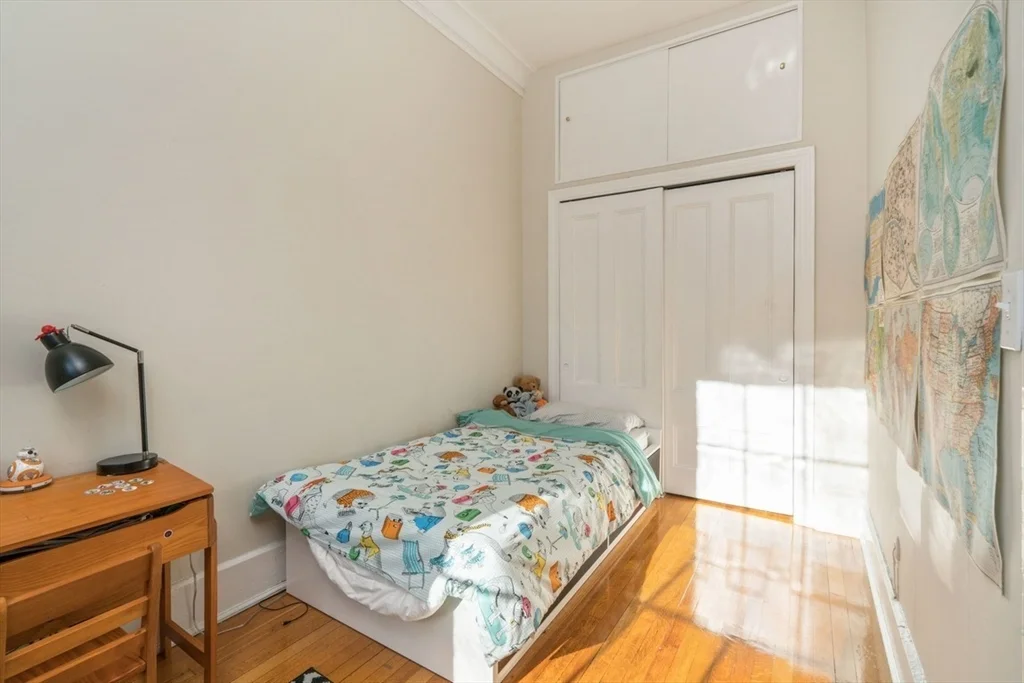 2 bed, 1 bath apartment for rent at 77 Marlborough St Unit 2, Back Bay — photo 13 of 15