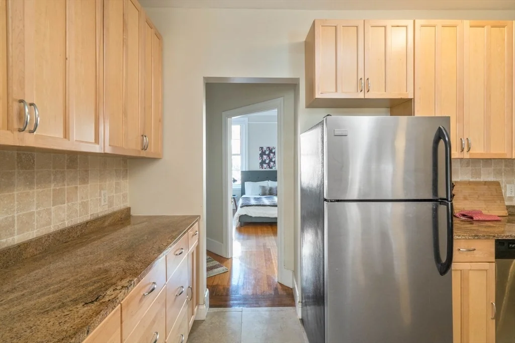 2 bed, 1 bath apartment for rent at 77 Marlborough St Unit 2, Back Bay — photo 7 of 15