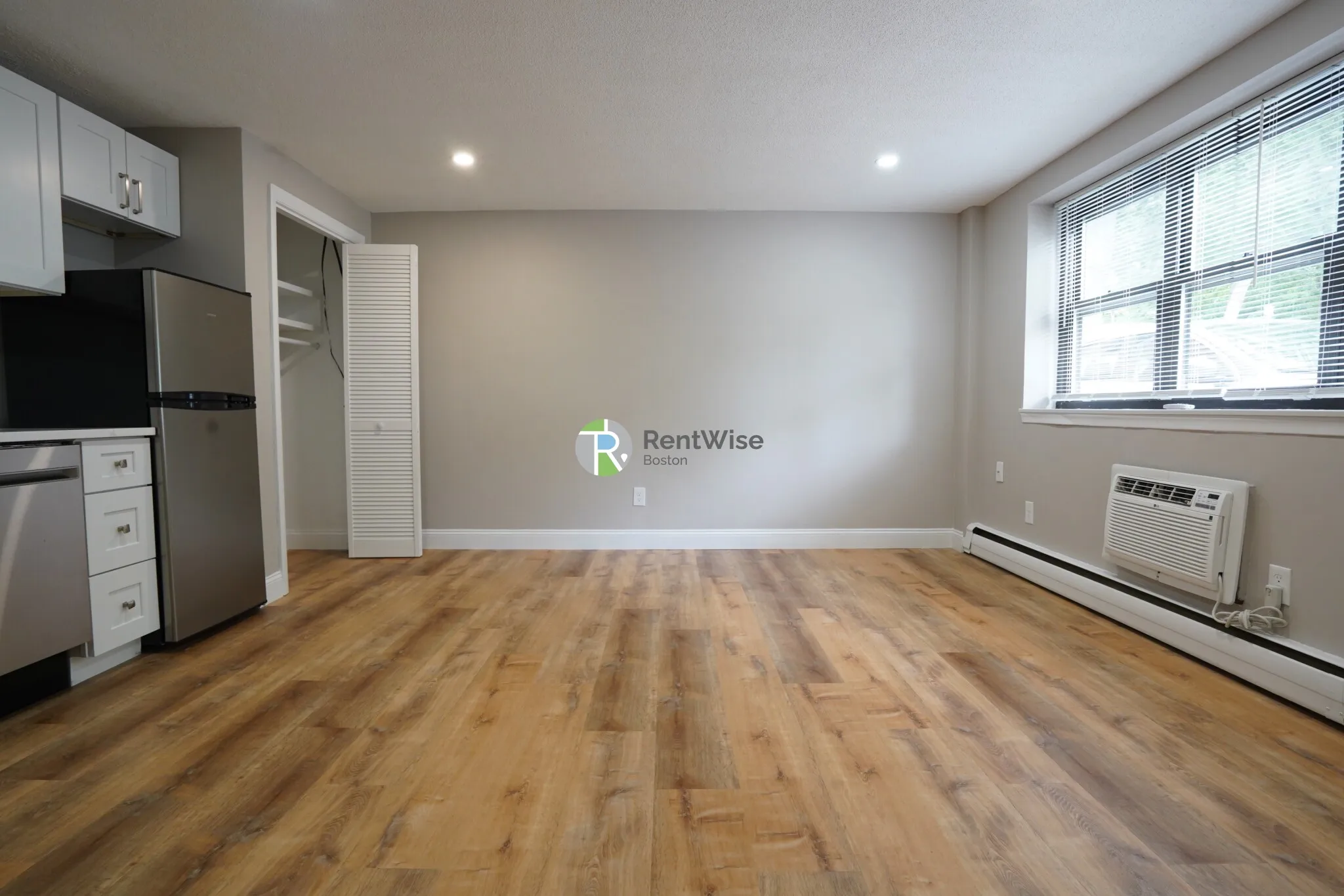 Studio bed, 1 bath apartment for rent at 77 Mason Ter Unit 23, Corey Hill — photo 2 of 12