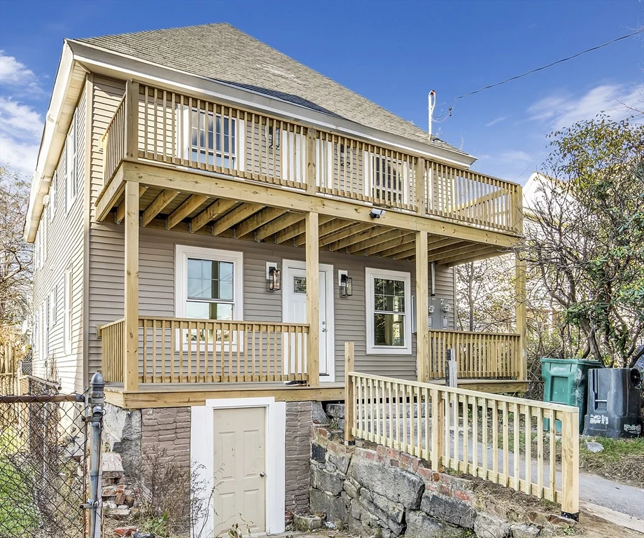 3 bed, 1 bath apartment for rent at 77 Maverick St Unit 1, Fitchburg
