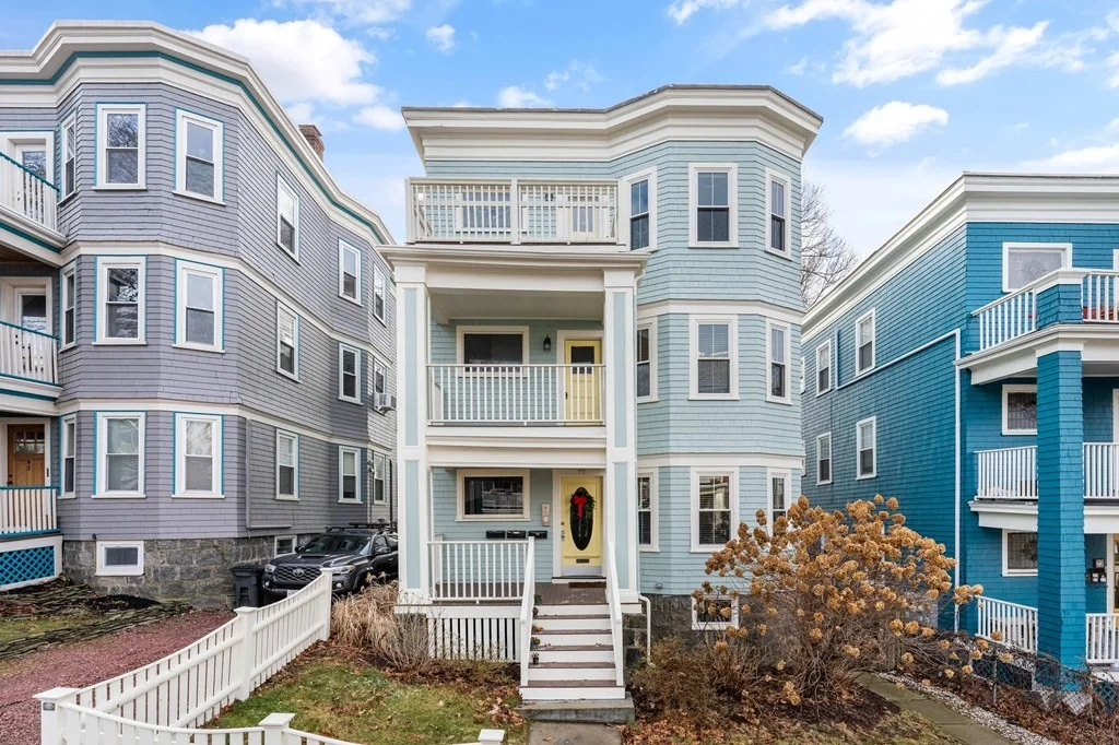 3 bed, 2 bath apartment for rent at 77 Montebello Rd Unit 1, Jamaica Plain — photo 14 of 16