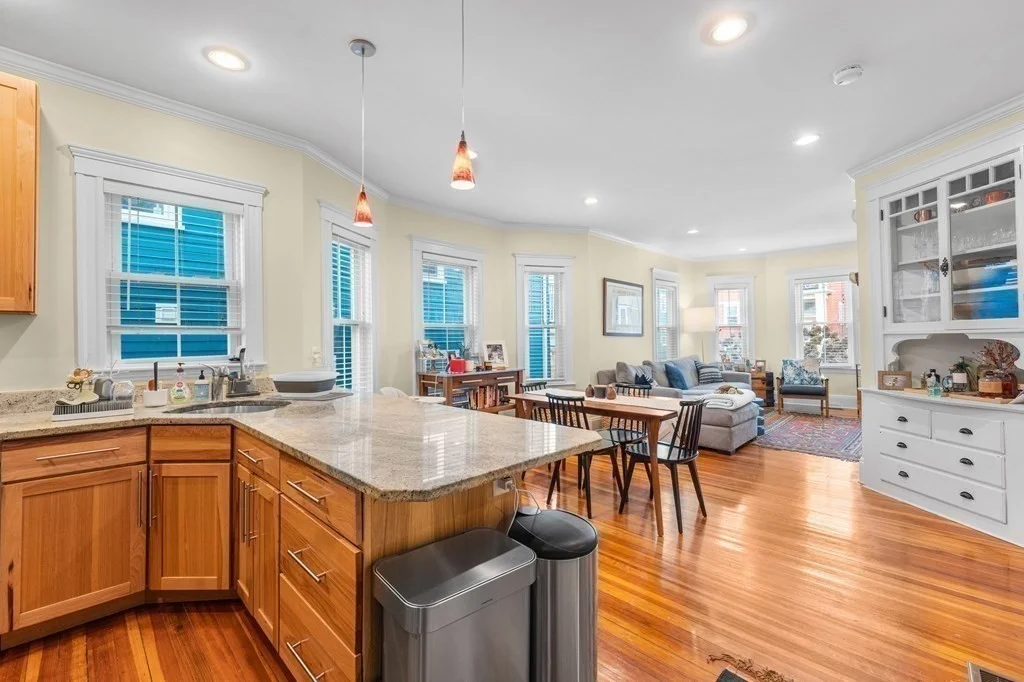 3 bed, 2 bath apartment for rent at 77 Montebello Rd Unit 1, Jamaica Plain — photo 2 of 16