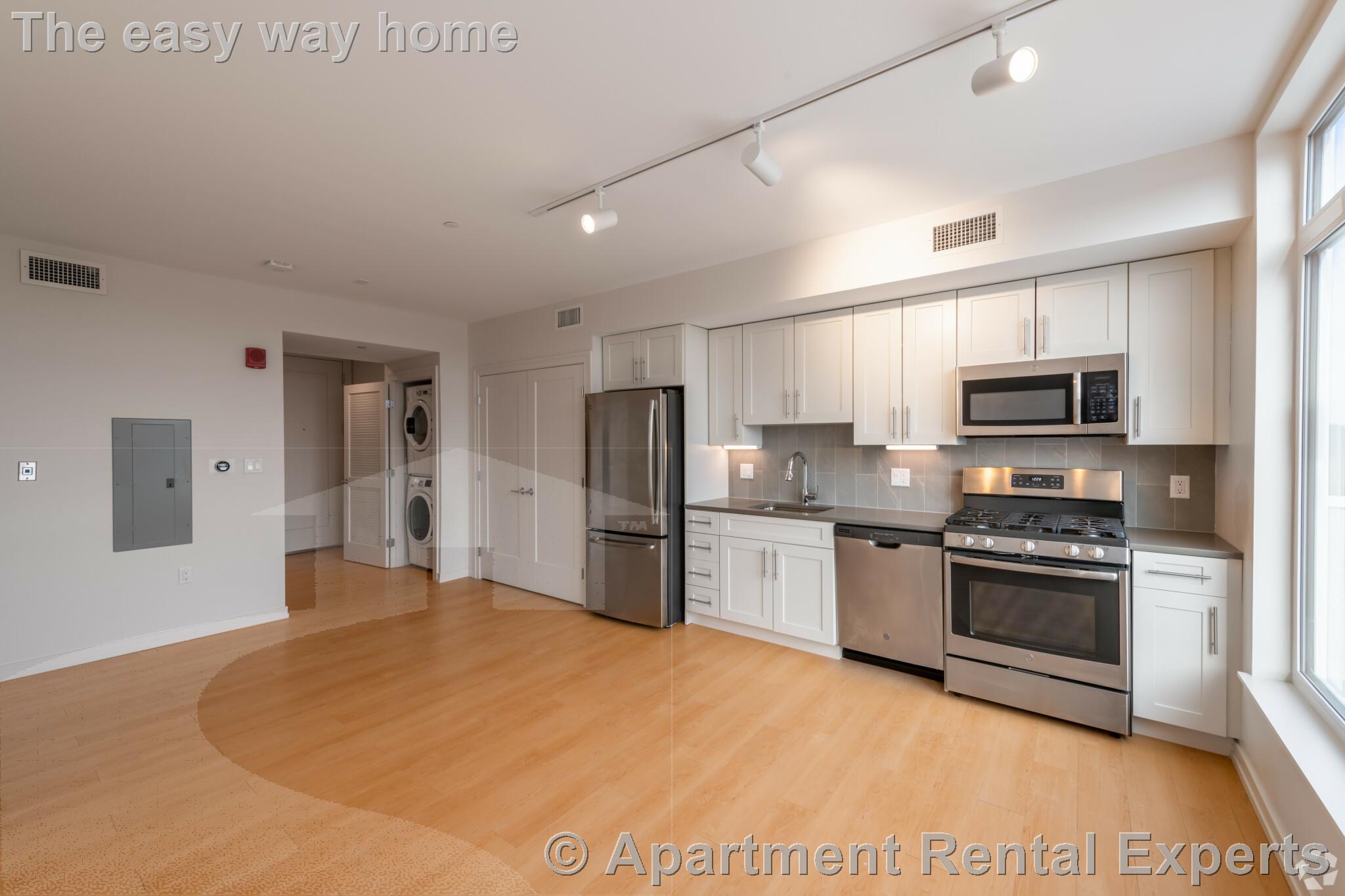 Studio bed, 1 bath apartment for rent at 77 New St Unit 123, Fresh Pond — photo 2 of 4