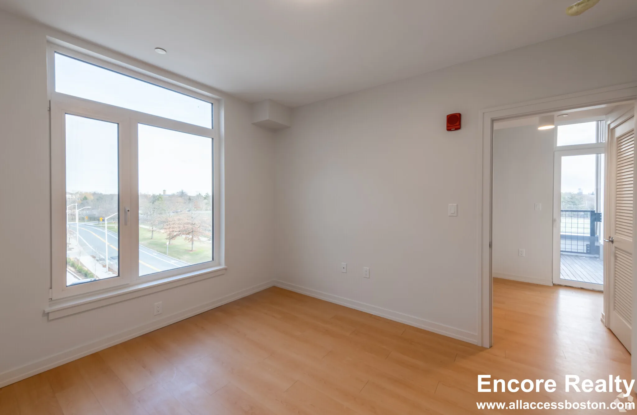 3 bed, 2 bath apartment for rent at 77 New St Unit 225, Neighborhood Nine — photo 15 of 67