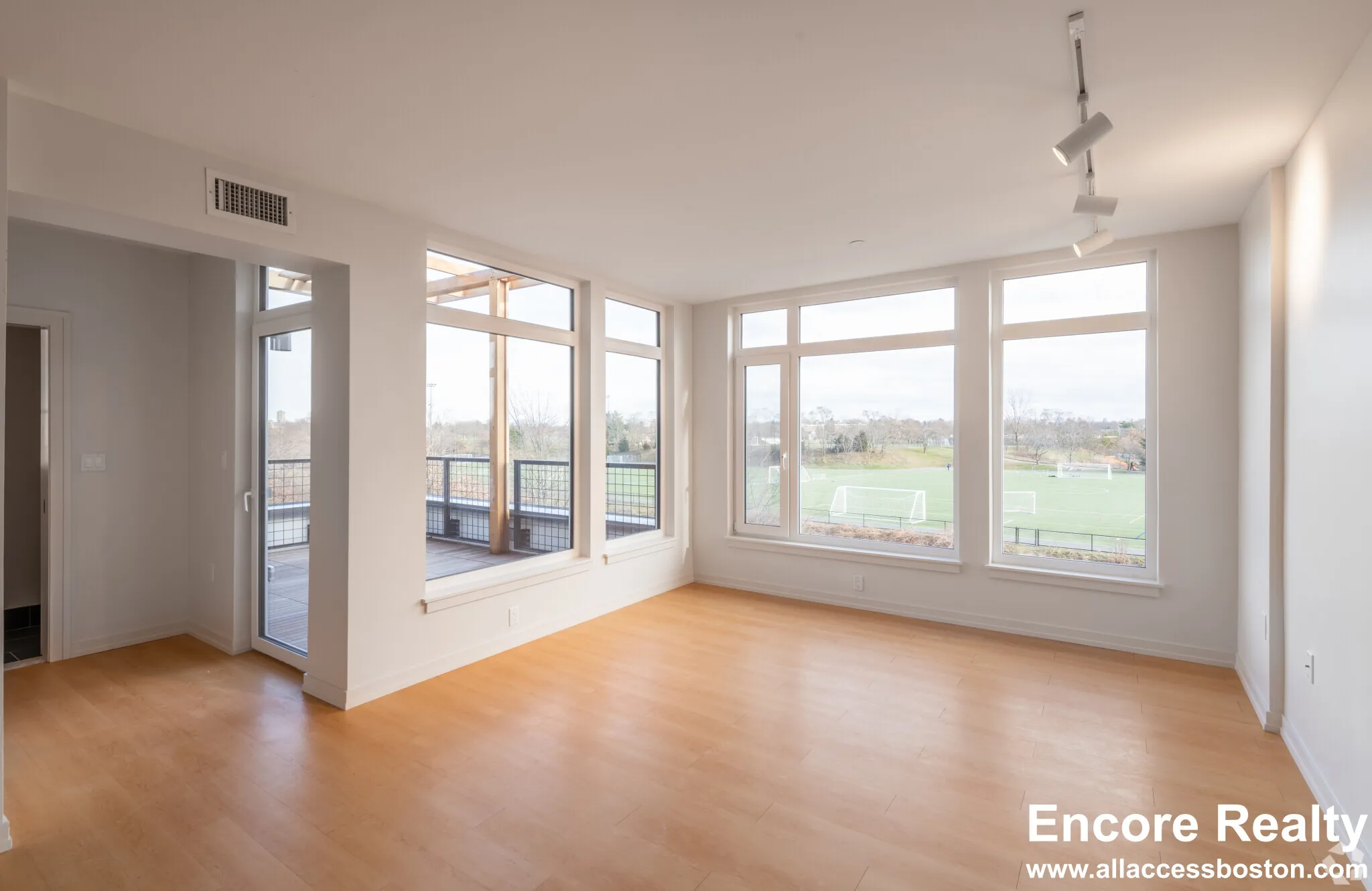 3 bed, 2 bath apartment for rent at 77 New St Unit 225, Neighborhood Nine — photo 11 of 67