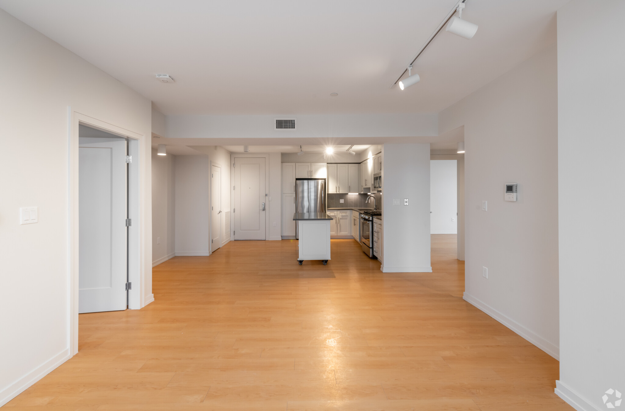 3 bed, 2 bath apartment for rent at 77 New St Unit C325, Neighborhood Nine — photo 24 of 36