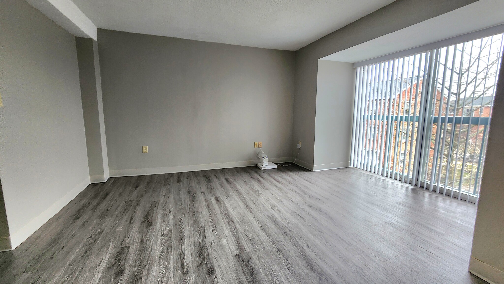 2 bed, 1 bath apartment for rent at 77 North Point Dr Unit 315, Dorchester — photo 5 of 25